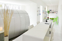 高氣壓氧吧-高壓氧艙,O2BOX高壓氧艙官網,高壓氧艙多少錢一臺